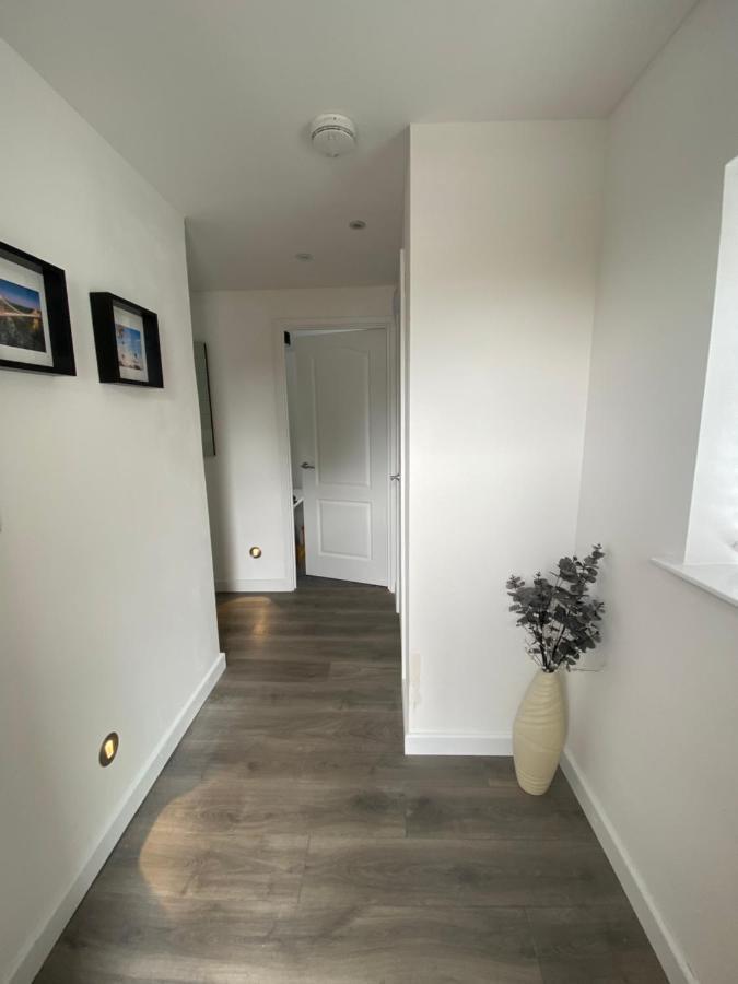 Modern 2 Bedroom Apartment, With Car Parking. Bitton المظهر الخارجي الصورة